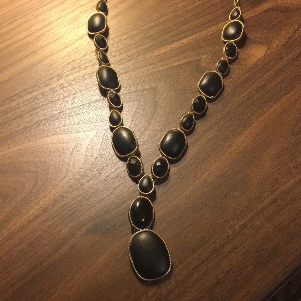 Black and gold necklace!